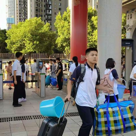 初见---踏雪路99号，新梦想出发的地方