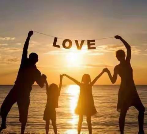 敦煌市第二幼儿园中四班——《不输在家庭教育上》第三十五卷《经典案例之孩子爱玩暴力游戏怎么办？》