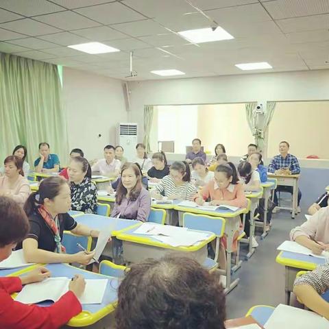 海南省北片区中学语文特级教师工作站“精准扶教”活动