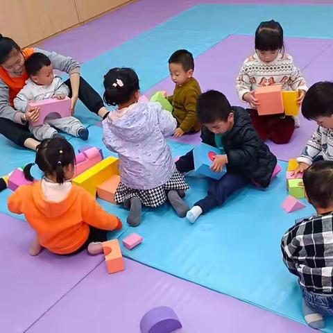红黄蓝托育明星B班