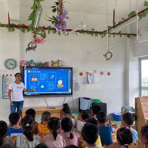 “团团圆圆过中秋”——南宁市西乡塘区金光幼儿园大二班中秋节活动