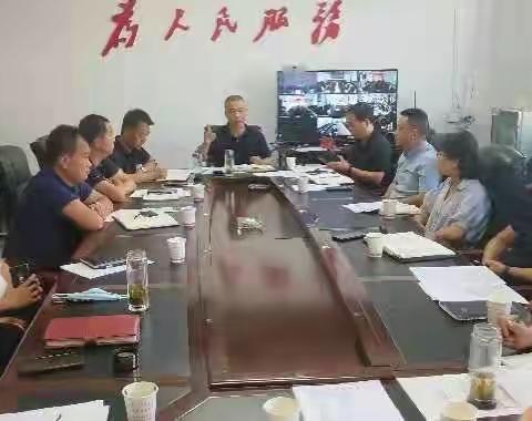 哑柏镇召开近期重点工作汇报会