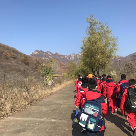 研长城印记  学中华文化——和安里小学三年三班板厂峪研学活动