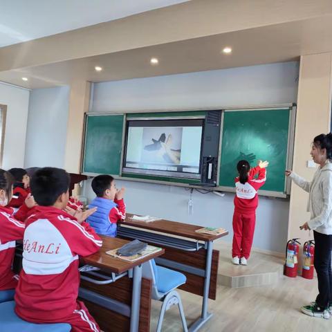 传统游戏我会玩，听评共学共成长——和小大讲堂《道德与法治》课