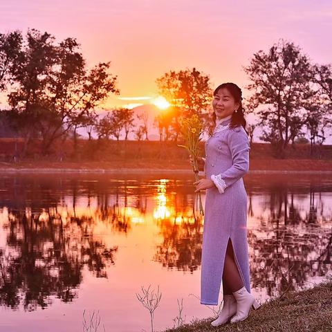 十一月的晨曦，我醒了