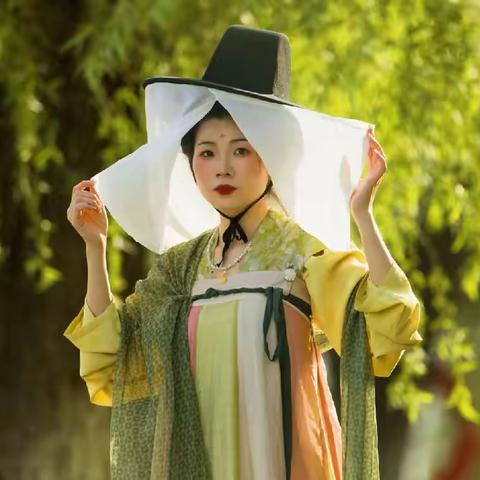 请问这是韩服还是汉服？