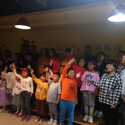 5月12日龙斋美育海薇口才母亲节专场公开课