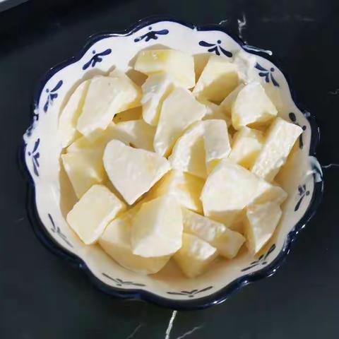 制作简单不能再简单的水果沙拉