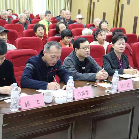 【历山名郡社区】“主题教育反响满满，红心坚守牢记使命”—“不忘初心、牢记使命”主题教育党员e组学活动