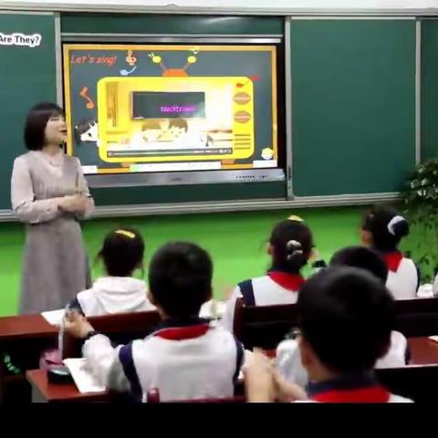 学习中小学教师信息技术应用能力提升工程 2.0 学科教学典型课例