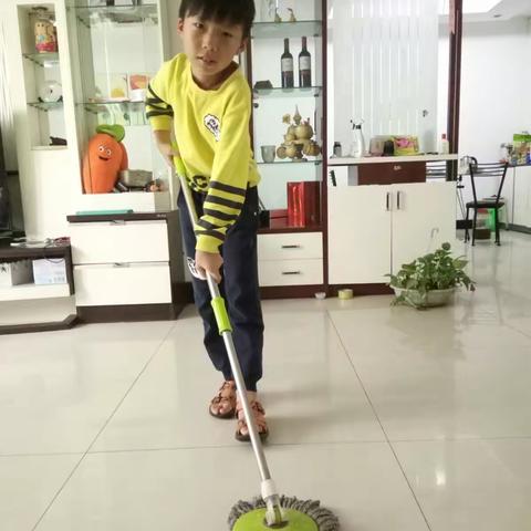 今天我来当妈妈(副本)
