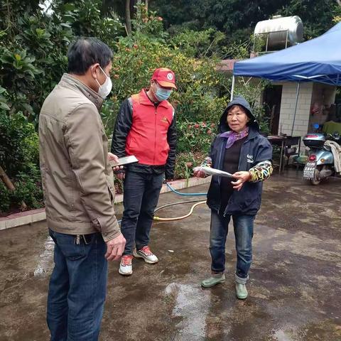 沙港村开展送药到村到户  守护群众生命健康活动