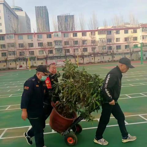 守护校园的六十多个日日夜夜 ——呼市四中安全员疫情封控，住校值班记事