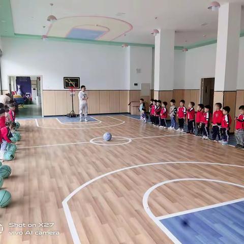 幼儿园里开展篮球🏀运动好处多