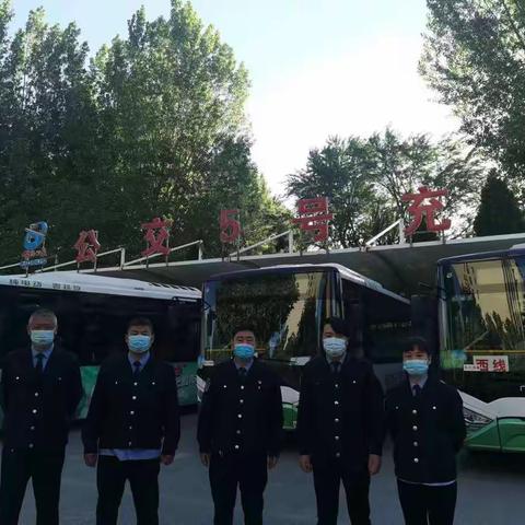 看！这就是我们的劳动节