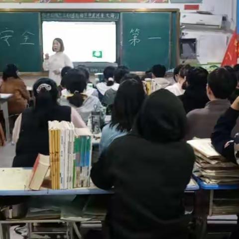 校园安全我先行——民生学校    安全教育主题班会活动