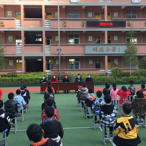 “学雷锋·益起来“--西口回族镇明德小学3月雷锋活动月纪实