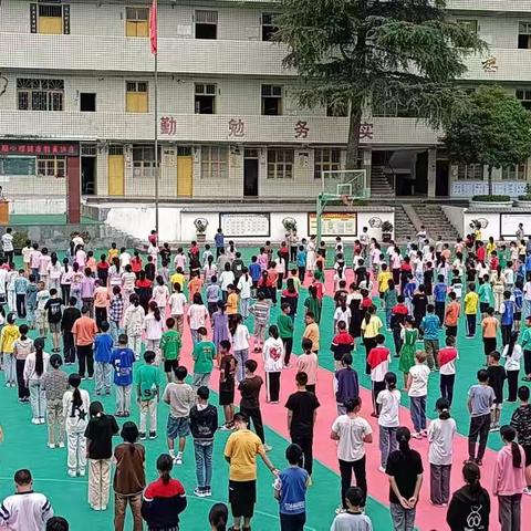 溆浦县龙潭镇大华学校2022年国庆节放假——致家长的一封信