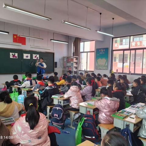 少室路小学二年级美术社团