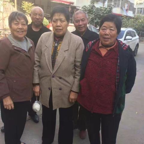 母亲姐妹相聚2020年11月10日