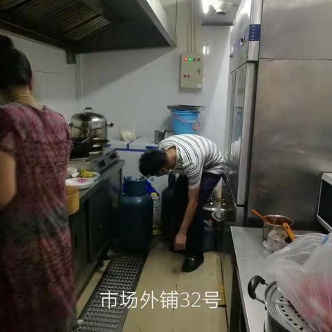 国创经济适用房开发建设有限公司开展国庆、中秋双节安全生产检查