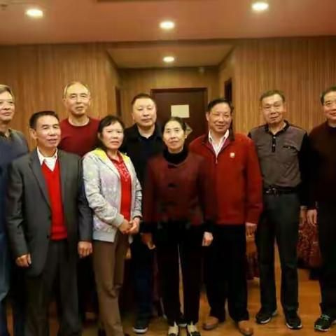 为毕业四十周年同学欢聚纪行题照一一同学情愫