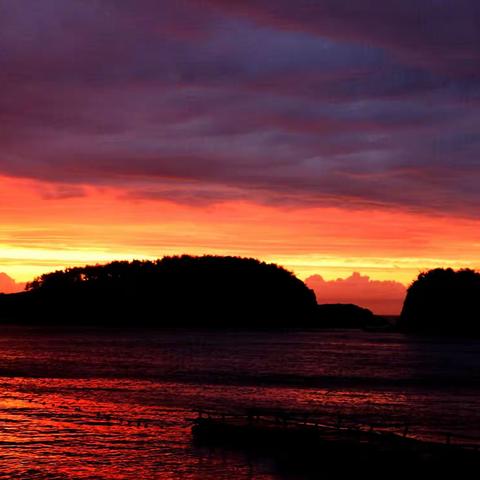 台风苏力来临前夕威海小石岛的落日似梦系饶