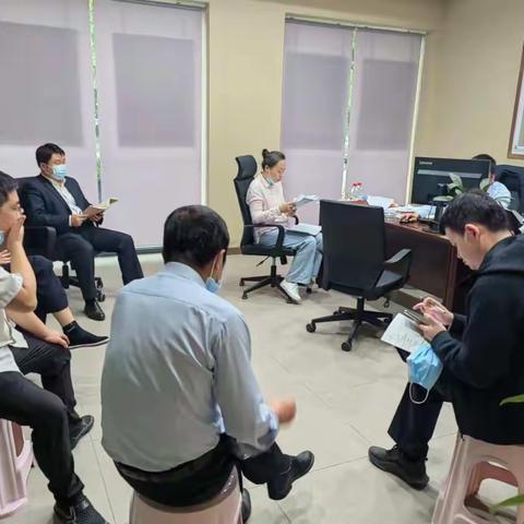 武东工行开展“以案为鉴全员强化警示教育”活动