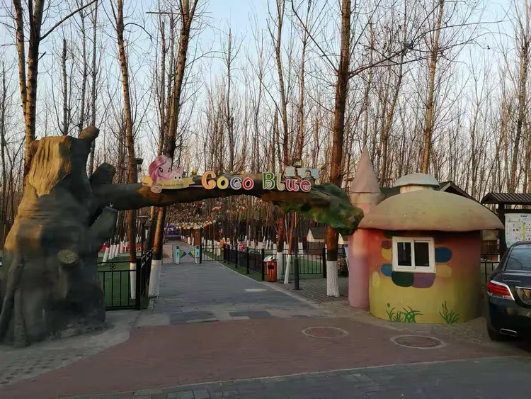 大拇哥开启幼儿园快乐生活!