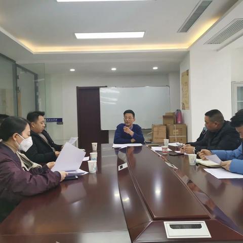 凤南工商所组织农贸市场负责人召开疫情防控防疫动员部署会