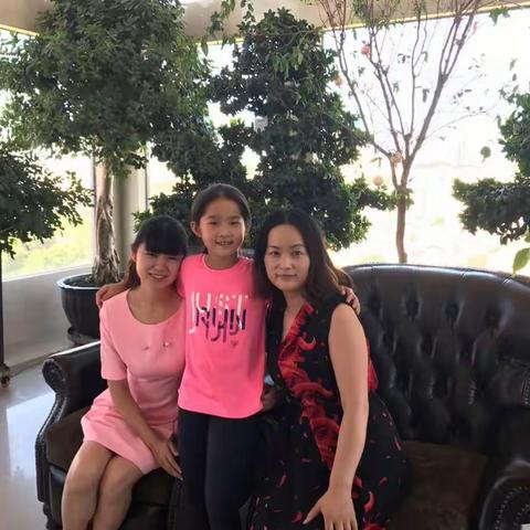 甜甜的笑、深深的情