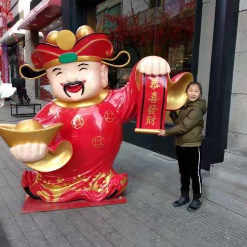        新年的脚步        __虹小五（2）班   方 依 曼