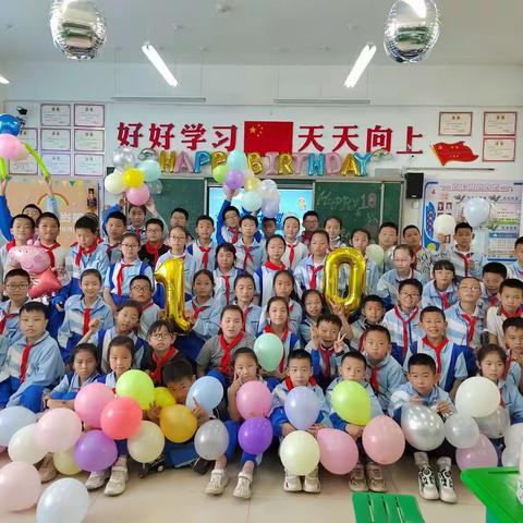 不负“十”光，拾阶而上——榆林高新区第六小学四年级举行十岁成长礼活动