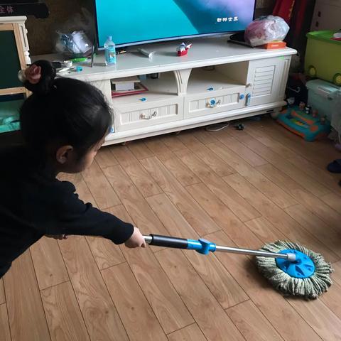 一年级一班  贾奕通
