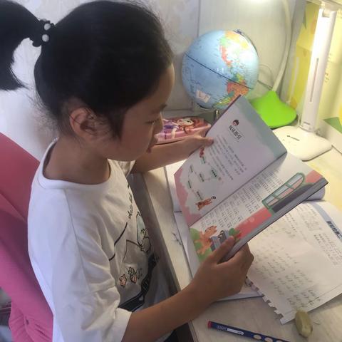宁武县实验小学2013班贾奕通的暑假生活