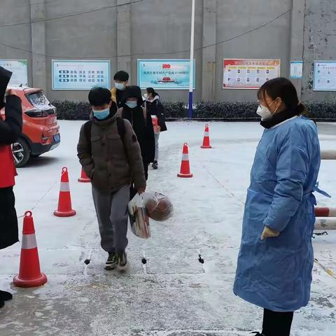 奋力谋发展 一起向未来——巩义市第五初级中学开学第一周纪实