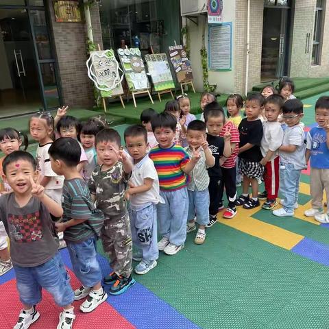 主题活动：我的幼儿园