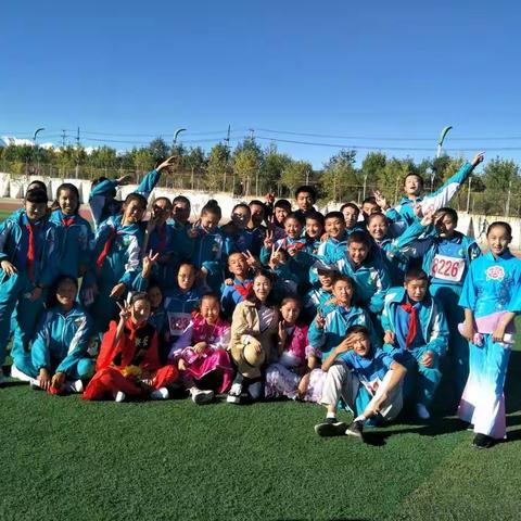 2018年秋季运动会八2班相册