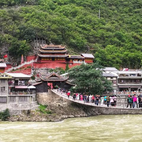 西藏新疆自驾游之三：泸定桥和磨西小镇