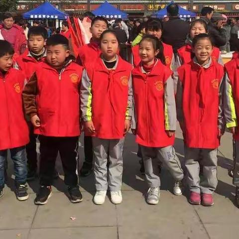 妙高小学四（3）班同学参加民俗文化活动