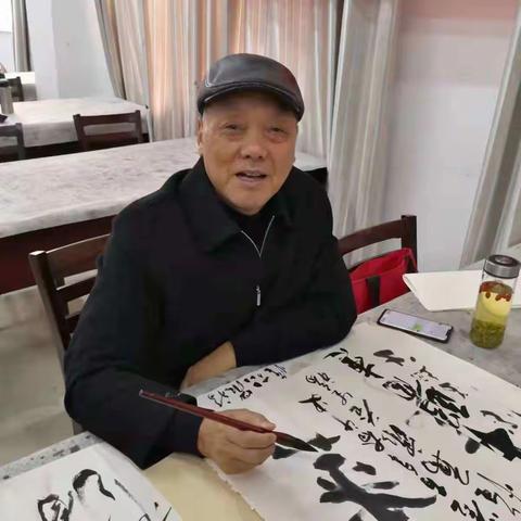 一笑了之的美篇