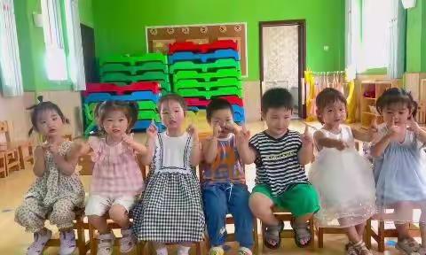 “我”的暑假生活——满天星幼儿园