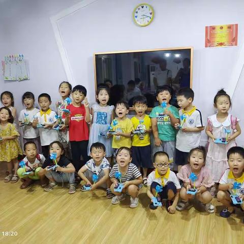 新乡市爱尔佳幼儿园科学3班汇报会圆满结束🌷🌷🌷