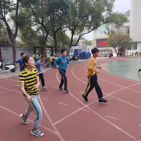领略体育之美   享受运动之乐
