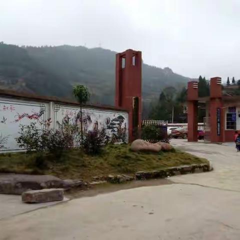 众志成城，重建校园。