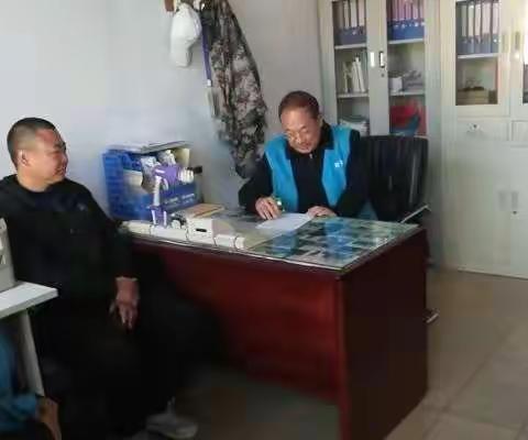 网格员用诚心感动叔侄三人