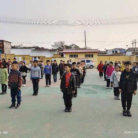 石洞乡，“什里”阳光，特色活动，“店”最美的风景线