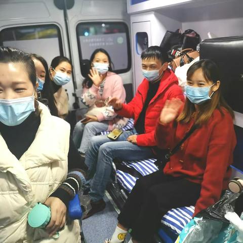 今天又一批医务人员援遵！