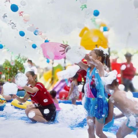 陶圩镇大风车幼儿园带你走进——清凉一夏•欢乐水世界活动，带你嗨起来！