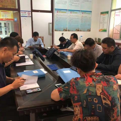 鄠邑区卫健局组织工作队、系统帮扶干部扎实开展“迎双节庆国庆大走访”活动